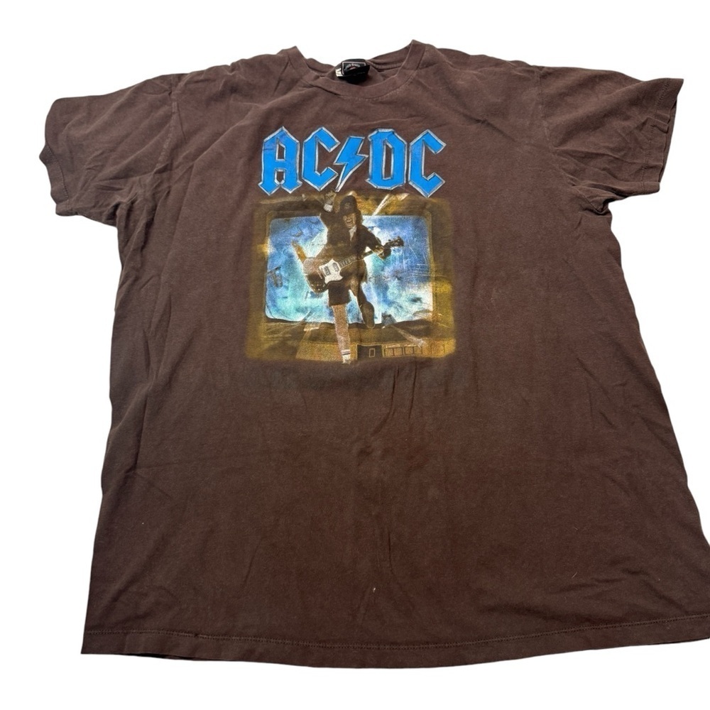 AC/DC graphic band tee Anthill Auth. Rockwear '07 Angus Young tee